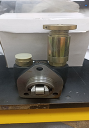 [PL105220-1570] FUEL PUMP    