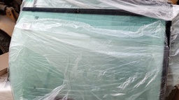 [PN827/80310] REAR GLASS