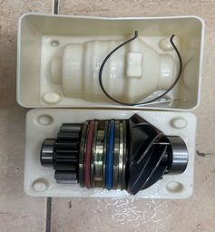 [RE521502] WATER PUMP 