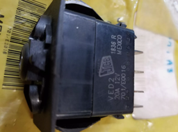 [PM701/E0016] WORKLIGHT SWITCH BASE