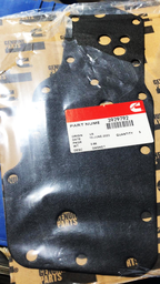 [CH3929792] OIL COOLER GASKET FILTER HEAD